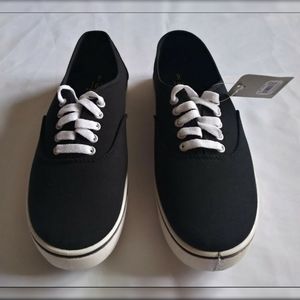 New Men's George Canvas Sneakers Black Size 9